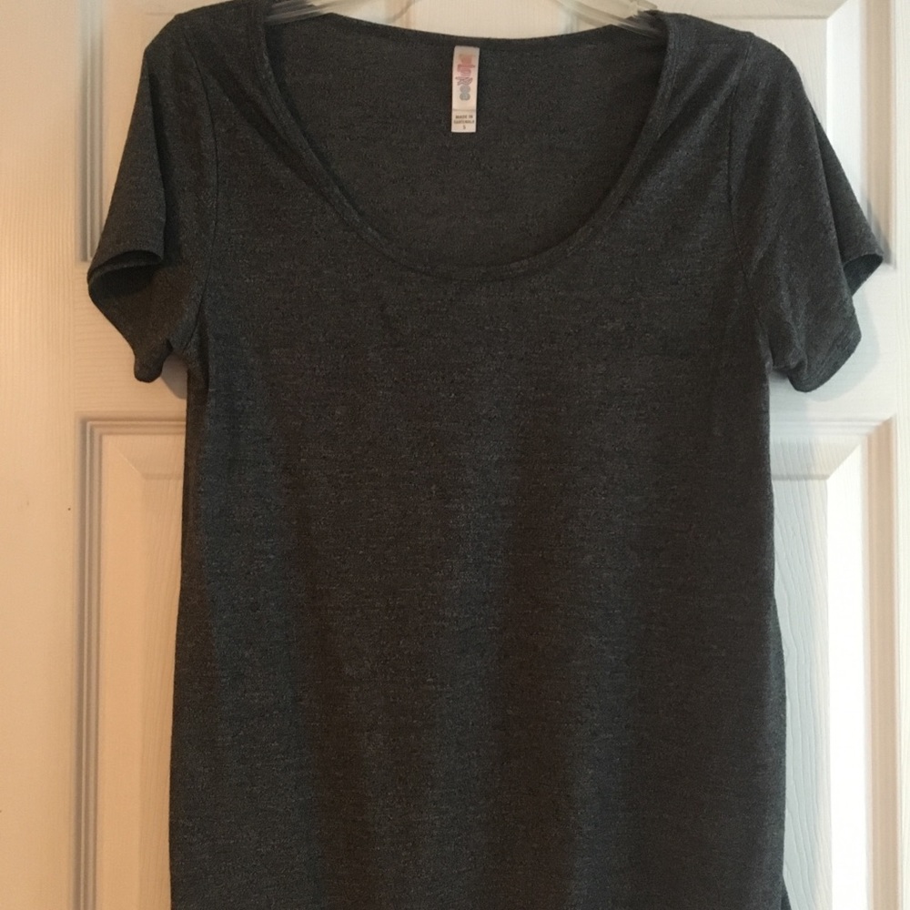 LulaRoe Classic Tee